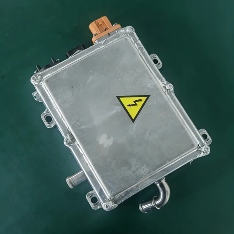 2,5 kW dulkėms atsparus DC/DC keitiklis, skirtas PHEV